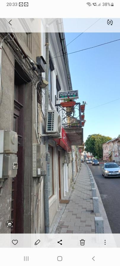 Cazare Centrum Curtea de Argeş Exterior foto